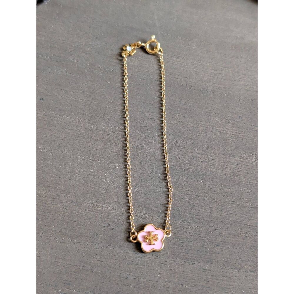TORY BURCH Kira Orchid Pink Enamel Flower Logo T Gold Chain Bracelet - Picture 3 of 3
